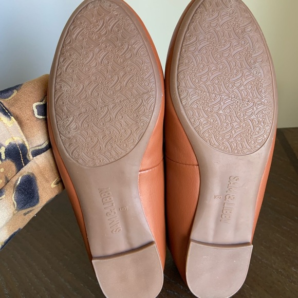 Sam & Libby Leather Flats Women’s Size 6 Brown Cognac Gold Accent NWOT - Picture 7 of 9